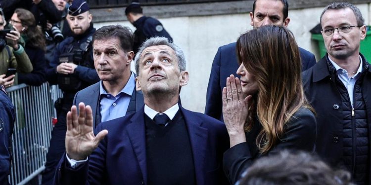 Sarkozy con la moglie Carla Bruni