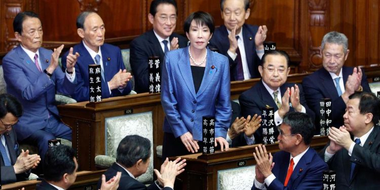 Premier Giappone, eletta Takaichi