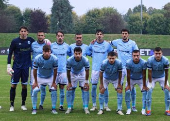 L'Albinoleffe in campo (da facebook.com/UCAlbinoLeffe1998)