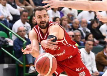 Marko Guduric con l'Olimpia Milano (da facebook.com/OlimpiaMilano1936)