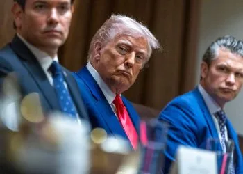 Da sin.: Marco Rubio, Donald Trump, Pete Hegseth alla Casa Bianca (Ansa)