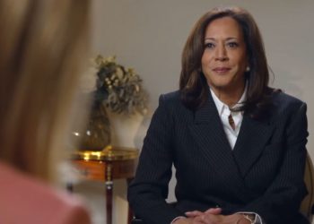 Kamala Harris intervistata da Laura Kuenssberg (Foto: BBC)