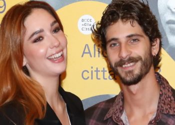 Alessandro De Santis, fidanzato di Matilda De Angelis: è il frontman dei Santi Francesi. (Foto: Web)