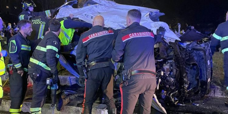 L'inicidente a Roma su via Cristoforo Colombo in cui ha perso la vita una 20enne