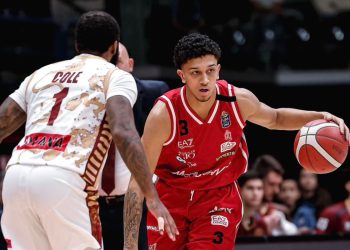 Quinn Ellis con l'Olimpia Milano (da facebook.com/OlimpiaMilano1936)