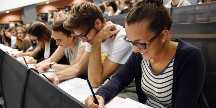 Studenti universitari (Ansa)