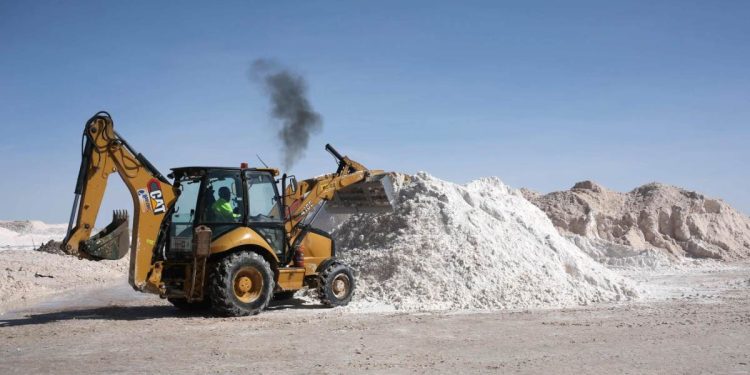 Un impianto di estrazione di Litio (Ansa)