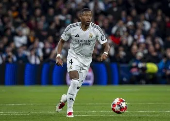 David Alaba in campo con il Real Madrid (Foto: Web)