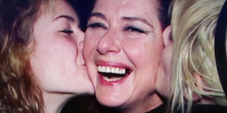 Maria e Lucia Lavia, figlie di Monica Guerritore