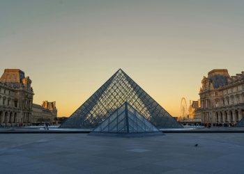Louvre