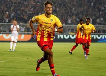 Tiago Gabriel in campo con il Lecce (Foto: Web)
