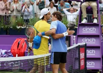 Lorenzo Musetti e Alex De Minaur, qui al Queen's (Foto ANSA)