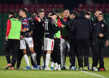 Il gruppo della Vis Pesaro (da facebook.com/vispesaro1898)