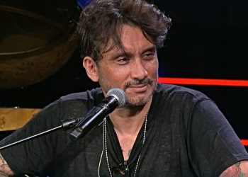 Fabrizio Moro, il nuovo album e l'abuso di alcol e sostanze (Screen Raiplay)