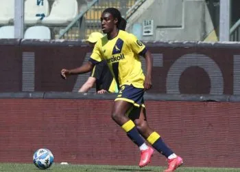 Gady Beyuku in campo con il Modena (Foto: Web)