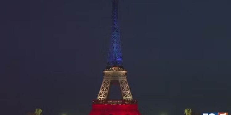 Parigi dopo la strage del Bataclan (Foto: Tg5)