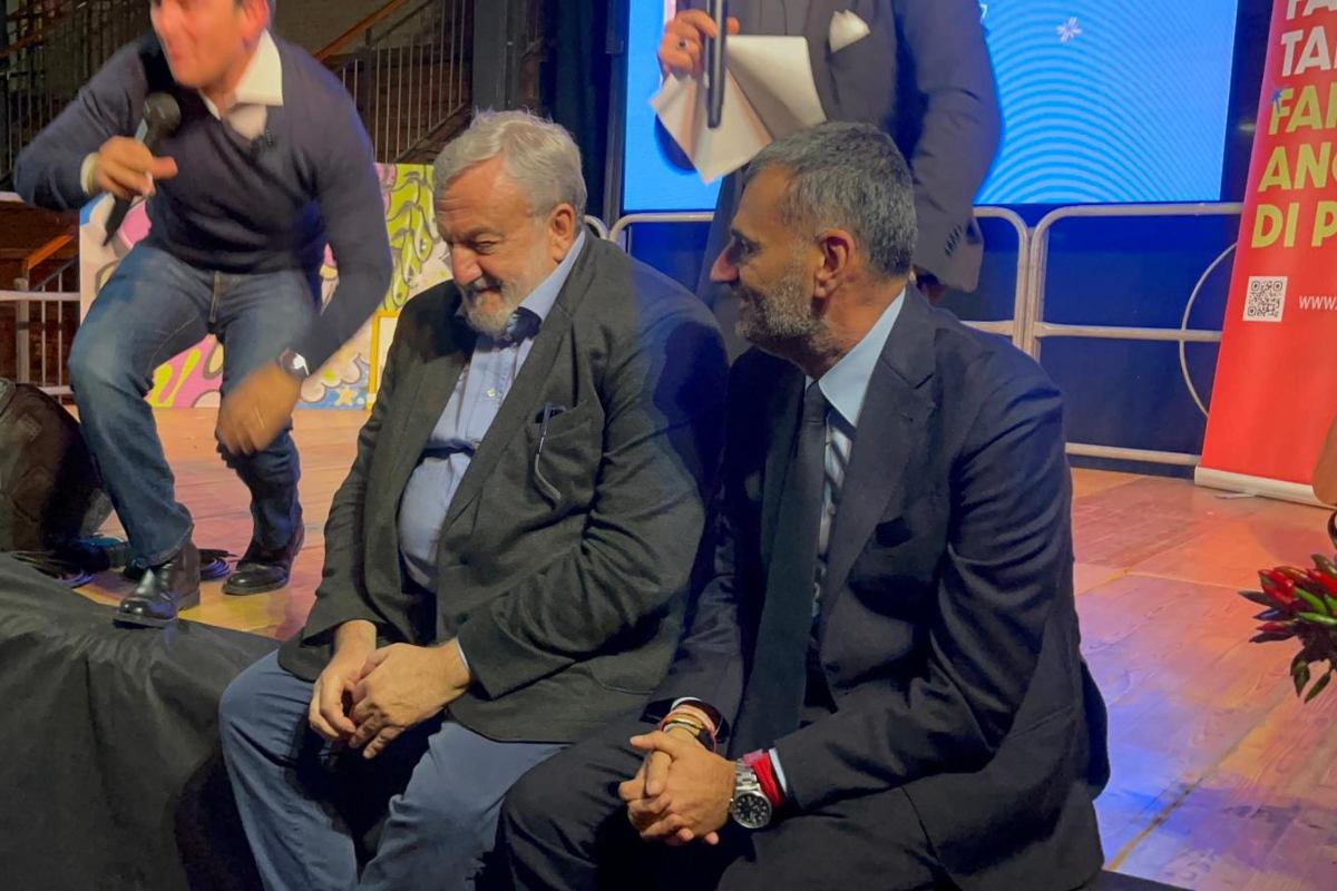 Decaro e Emiliano, Pd Puglia