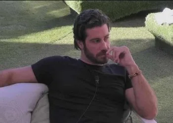 omer contro le opinioniste del grande fratello