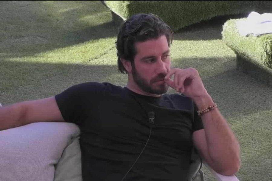 omer contro le opinioniste del grande fratello