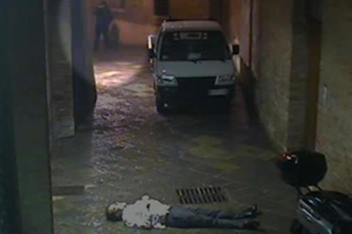 David Rossi: l'uomo misterioso che si affacciò al vicolo