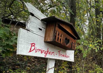 La buchetta della posta di casa Trevallion-Birmingham, a Palmoli (Chieti) (Ansa)