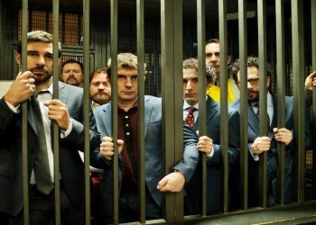 Smetto quando voglio - Masterclass, in seconda serata su Rai 2 (Foto Web)