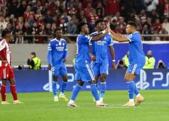 L'esultanza di Mbappé e Vinicius del Real in Champions League (Foto Ansa)