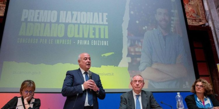 La cerimonia di premiazione del Premio Nazionale Olivetti