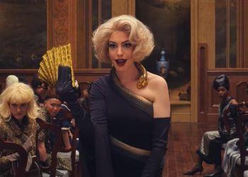 Anne Hathaway ne Le steghe, film in prima serata su Italia 1 (Foto Web)