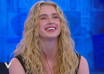 Perché Isobel Kinnear lascia Amici 25