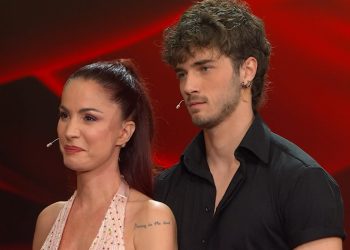 Andrea Delogu è la prima semifinalista di Ballando con le stelle 2025
