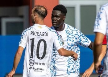 I giocatori del Latina in trasferta (Facebook Lega Pro)