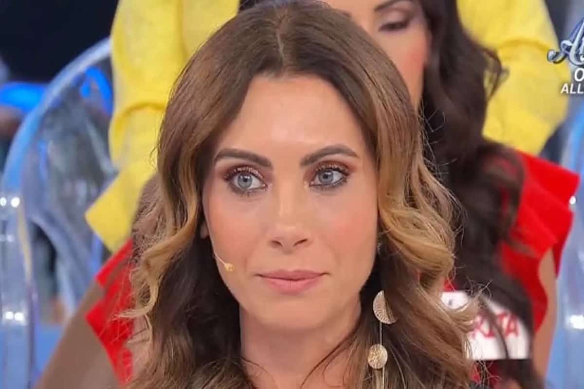 segnalazione su roberto a uomini e donne