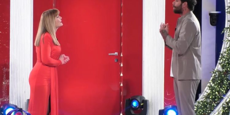 Valentina Piscopo lascia Domenico in diretta al Grande Fratello