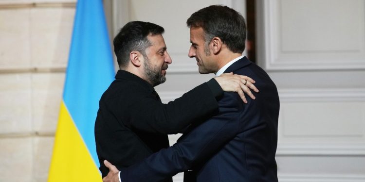 Zelensky e Macron