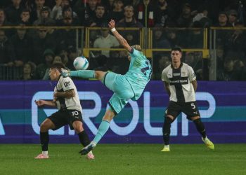 Jens Odgaard al tiro in Parma Bologna (Foto ANSA)