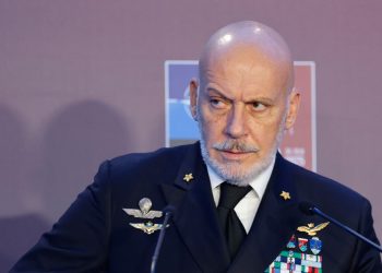 L'ammiraglio Giuseppe Cavo Dragone, presidente del Comitato militare della NATO (Ansa)