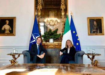 Meloni con il n.1 Nato