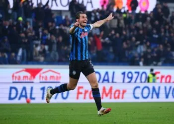 Marten De Roon in gol in Atalanta Genoa (Foto ANSA)