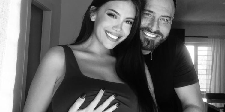 Moglie di Gianluca Capozzi