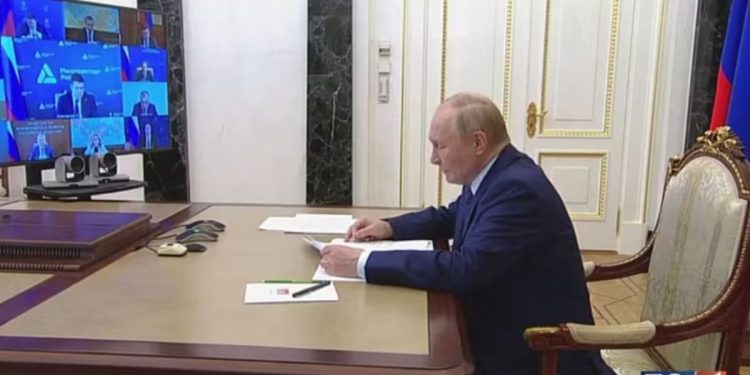 Vladimir Putin (Foto: Tg5)