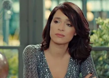 Forbidden fruit anticipazioni 6 dicembre 2025 (Screen Mediaset Infinity)