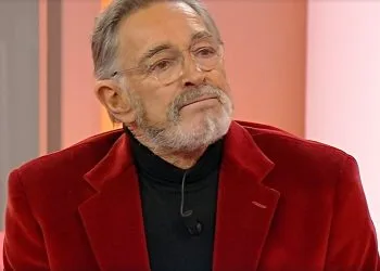 Chi è Fabio Testi? I problemi economici e l'amore per le donne (Screen Raiplay)