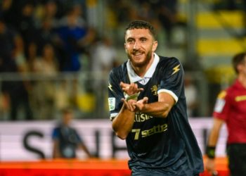 Farès Ghedjemis in campo con il Frosinone (Foto: Web)
