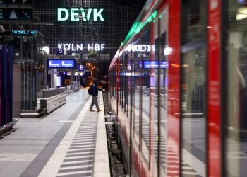La stazione ferroviaria di Colonia (Ansa)