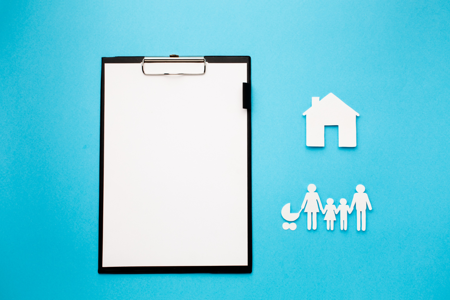 Tavoletta vuota con famiglia