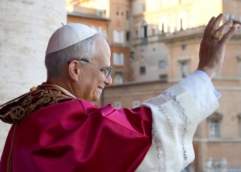 Robert Francis Prevost, papa Leone XIV, il giorno dell'elezione (Ansa)