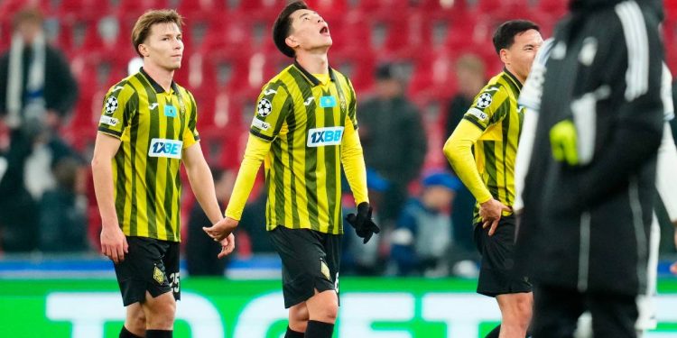 I giocatori del Kairat Almaty in Champions League (Foto Ansa)