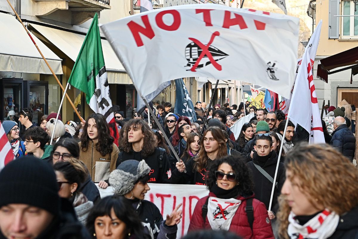 La marcia No Tav in Val Susa del 2024