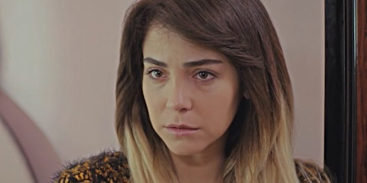 La forza di una donna anticipazioni 11 dicembre 2025 (Screen Mediaset Infinity)